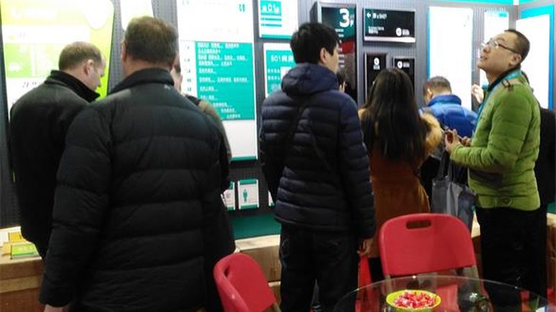 拉布灯箱制作：揭秘其核心参数与标准